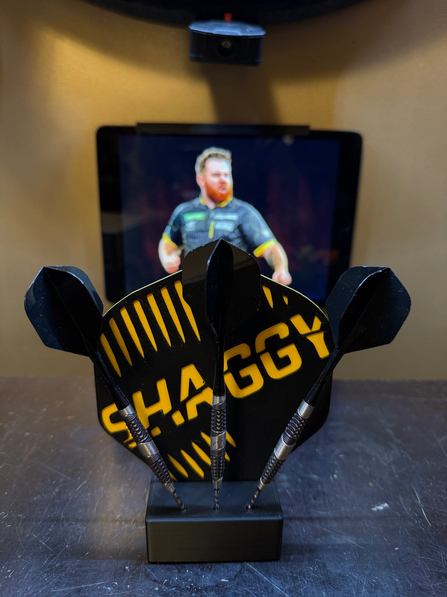Dart stand Flight
